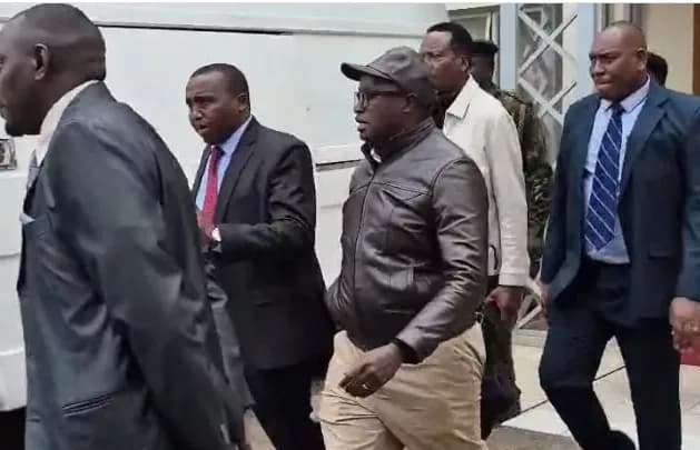 Police arrest Mukurweini MP Kaguchia outside Royal Media studios after night standoff - flash.co.ke